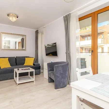 Apartment Mierzeja -baltic Park Stegna, Przyjazne Zwierzetom, 500 M Od Plazy Stegna (Pomerania)